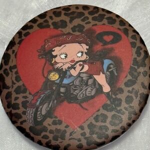 Betty Boop Motorcycle Heart Leopard Print Round Pin Badge Accessory